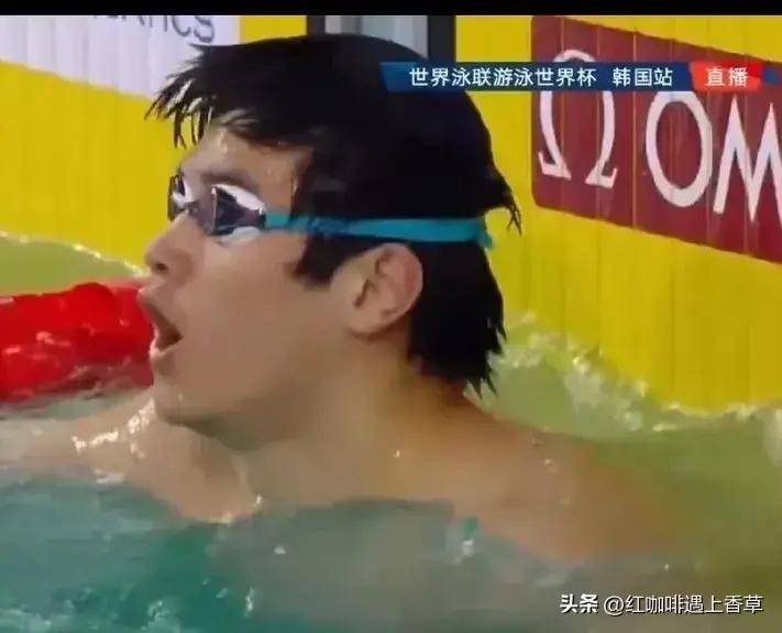 飞鱼直播苹果版1.1.4魅影直播软件苹果手机版下载-第2张图片-太平洋在线下载